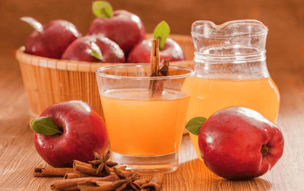A fancy picture of apple cider vinegar